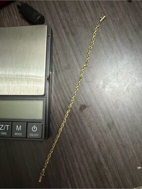 Diamond cut Zales solid 14k Gold Rope Chain Bracelet with barrell catch